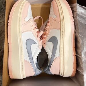 Nike Air Jordans Low 1 womens